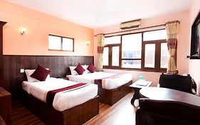 Hotel Holiday Taj